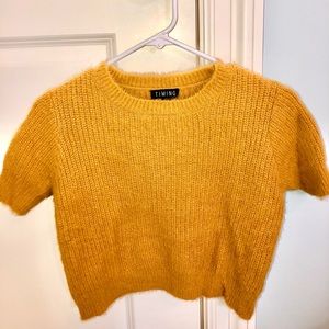 Timing Sweater-Material Crop
